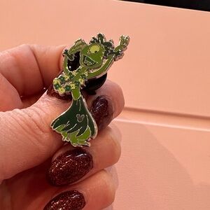 2025 Disney World Hidden Mickey Wave B Pleakley pin from the "Green Color Story"